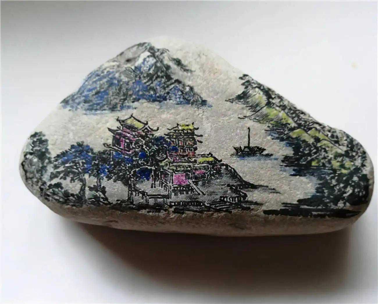 石出倒听枫叶下，橹摇背指菊花开
