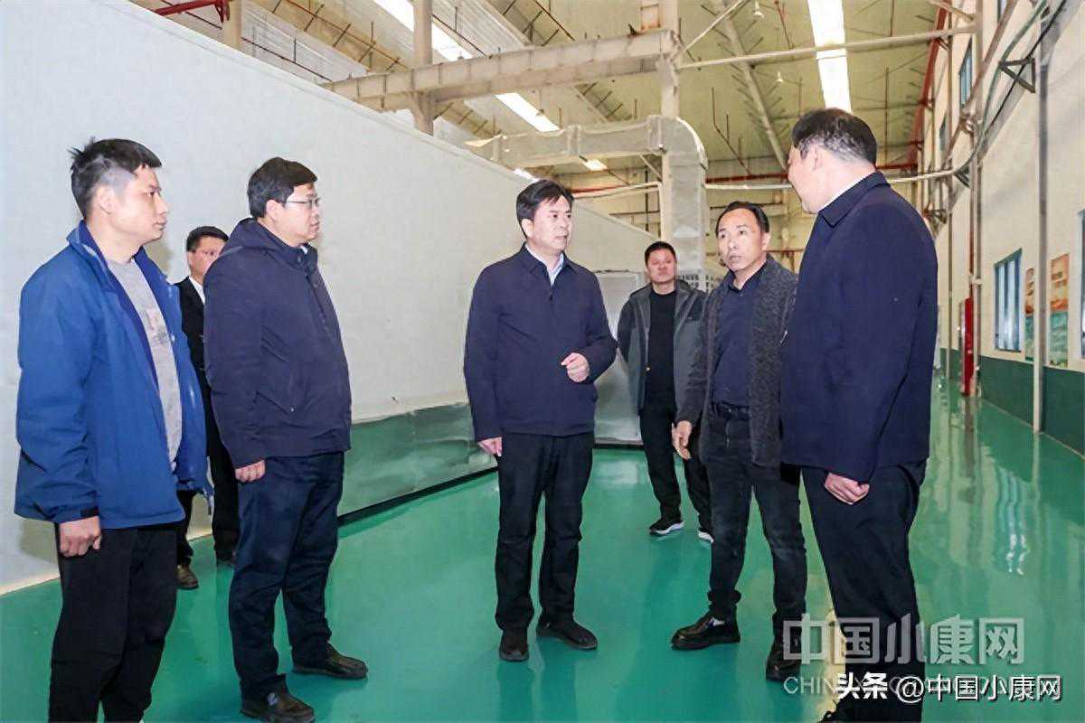 毛孝泉调研开发区重大产业项目建设和企业生产情况