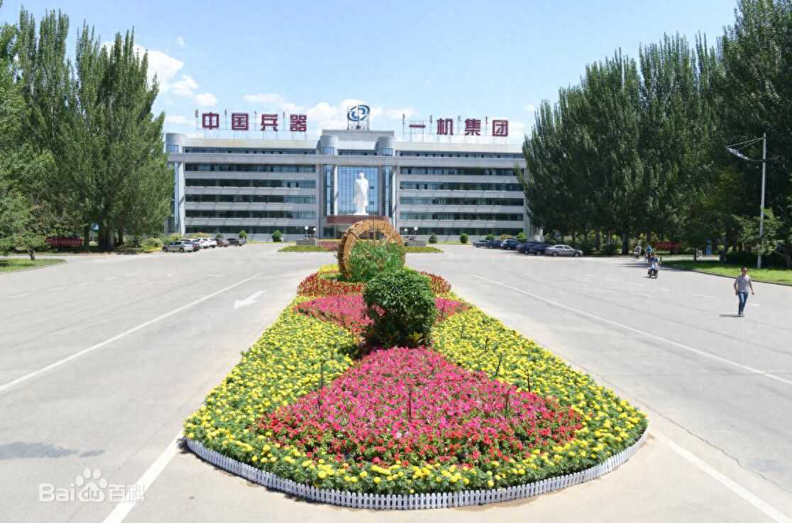 包头一机，中国最大主战坦克生产基地，曾生产一万辆五对负重轮
